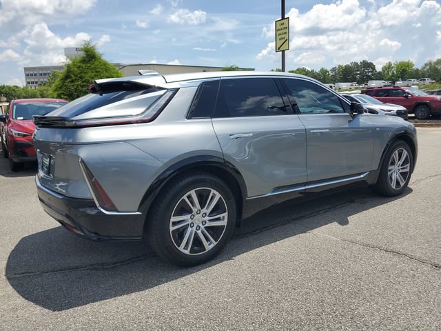 Used 2024 Cadillac Lyriq Tech AWD/4WD image 6