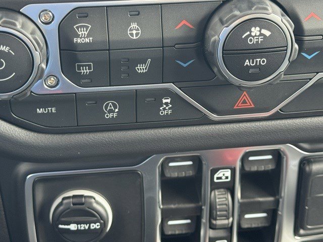 New 2025 Jeep Wrangler Sahara image 19