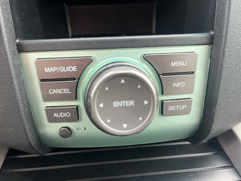 Used 2011 Honda Pilot Touring image 24