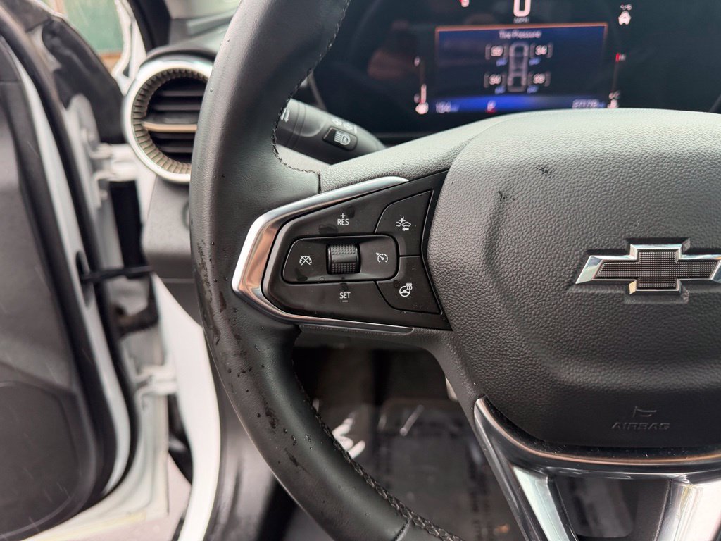 Used 2024 Chevrolet Trax ACTIV w/ Driver Confidence Package FWD image 18