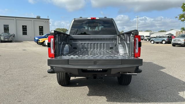 New 2025 Ford F350 Platinum w/ FX4 Off-Road Package image 8