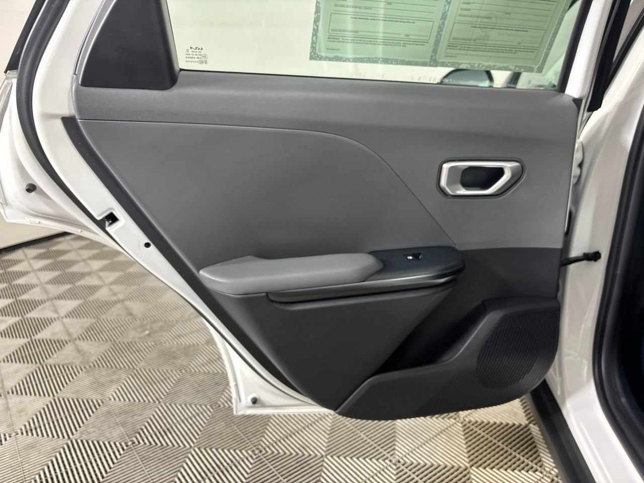 Used 2025 Kia K4 FWD image 21