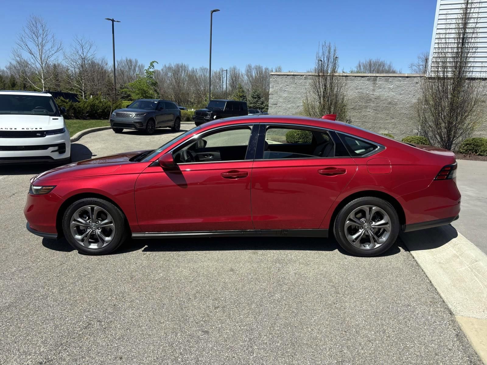 Used 2024 Honda Accord EX image 8