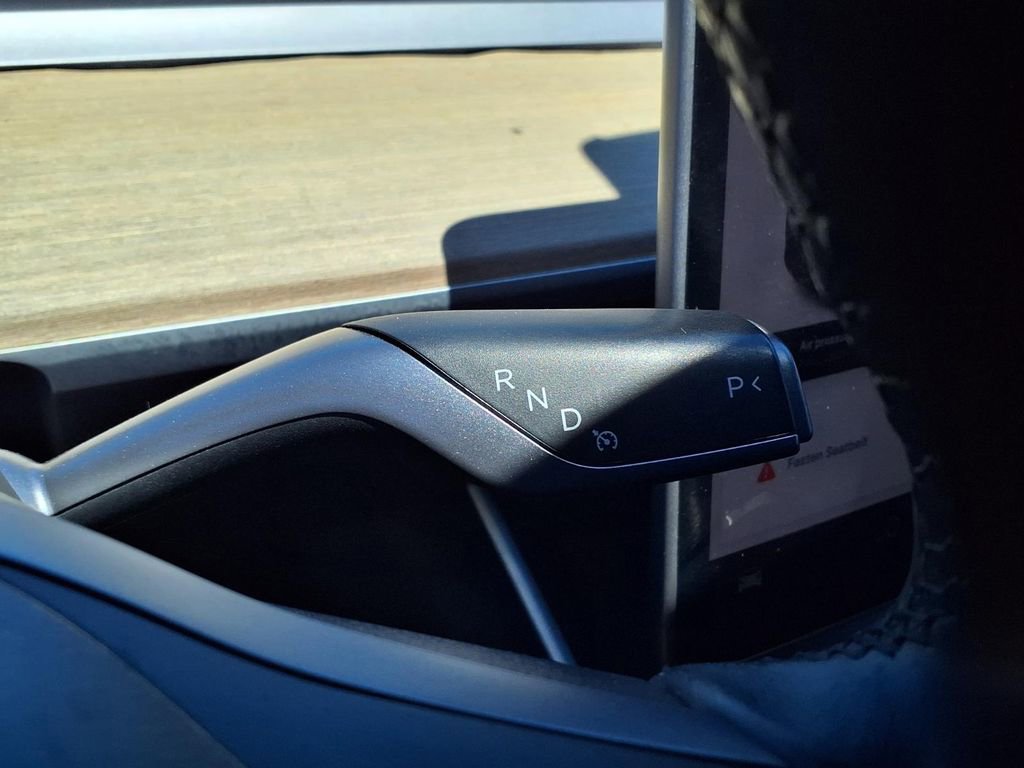 Used 2018 Tesla Model 3 Long Range RWD image 34