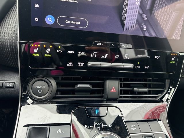 Used 2024 Toyota bZ4X XLE w/ Weather Package image 15