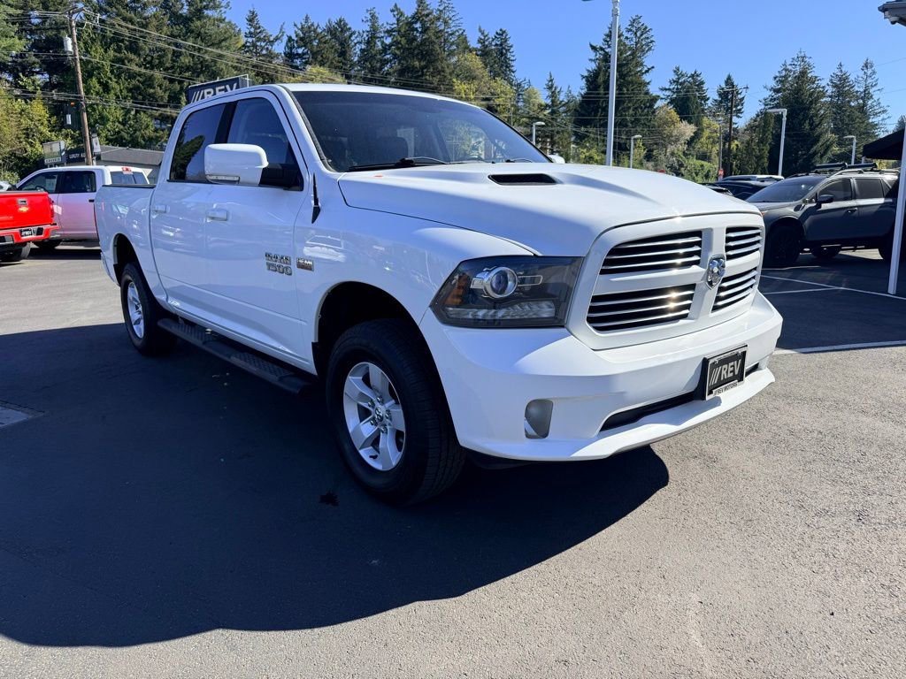 Used 2016 RAM 1500 Sport image 7