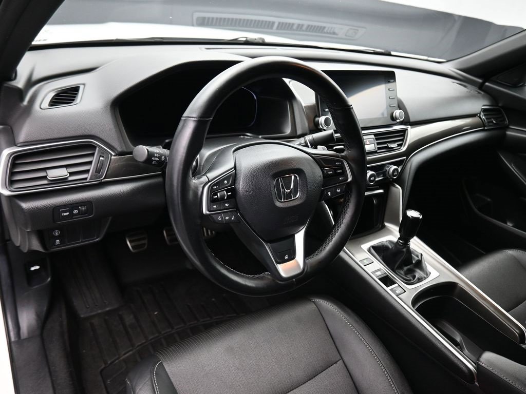 Used 2019 Honda Accord Sport image 14