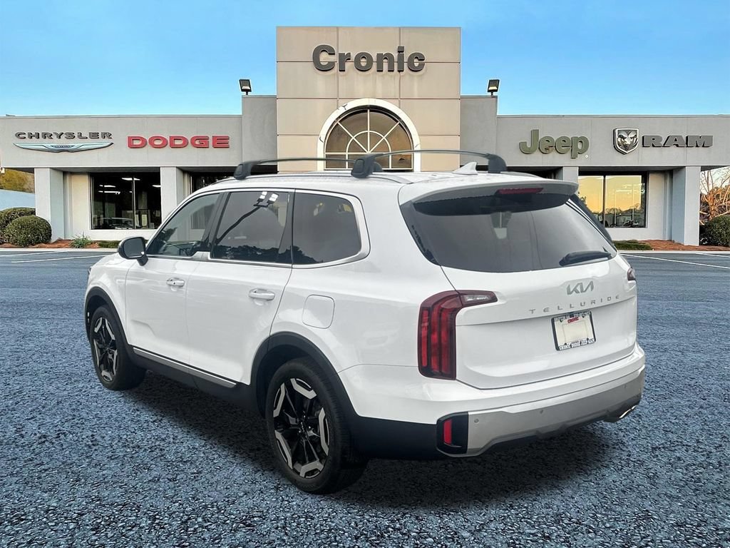 Used 2024 Kia Telluride S w/ S Sunroof Package FWD image 5