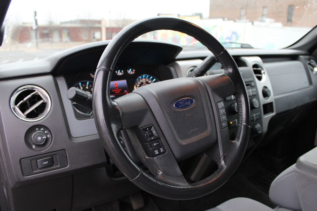 Used 2012 Ford F150 XLT w/ XLT Chrome Pkg image 18