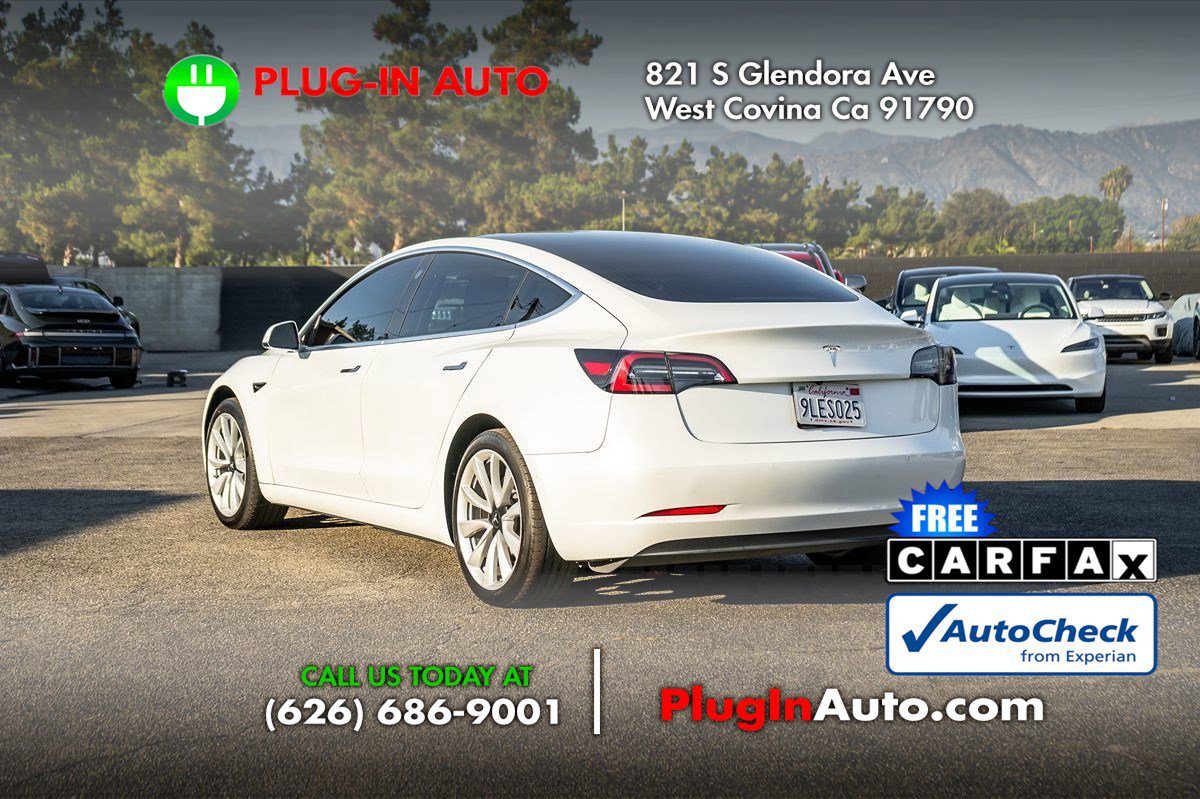 Used 2020 Tesla Model 3 Standard Range Plus image 2