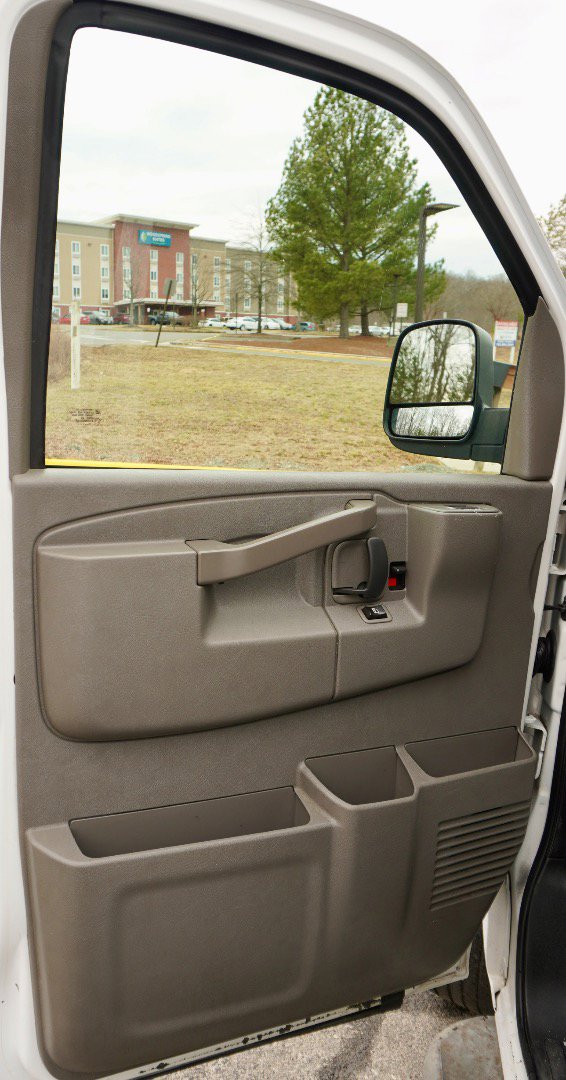 Used 2019 Chevrolet Express 2500 w/ Driver Convenience Package image 21