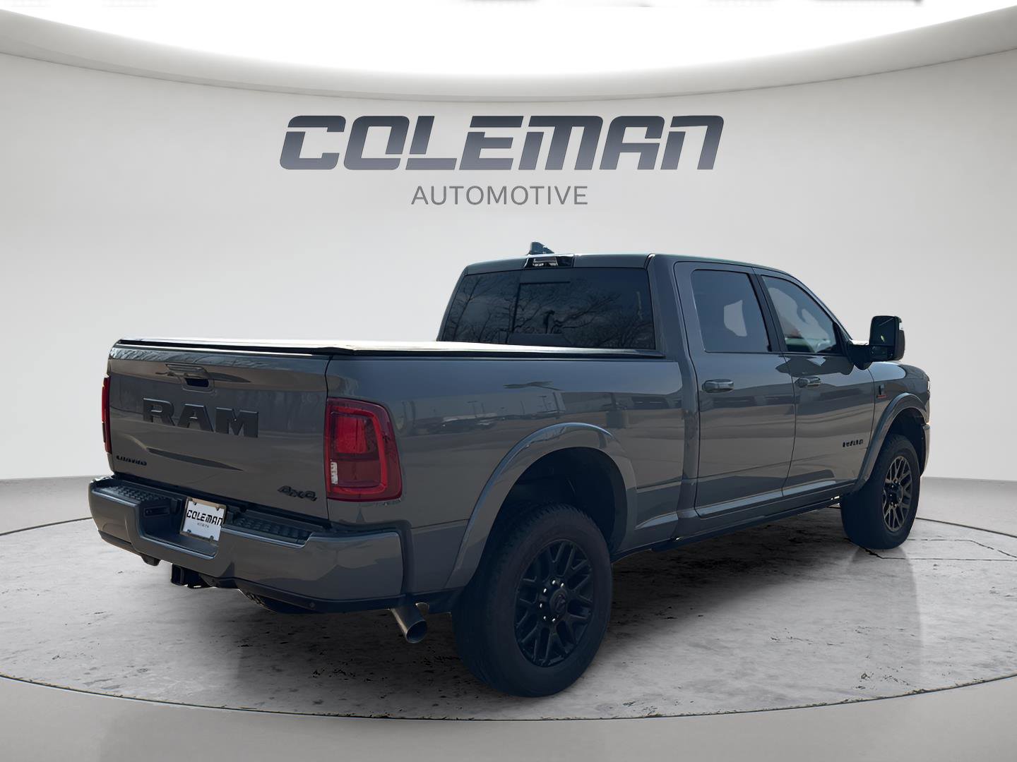 Used 2025 RAM 2500 Limited AWD/4WD image 5