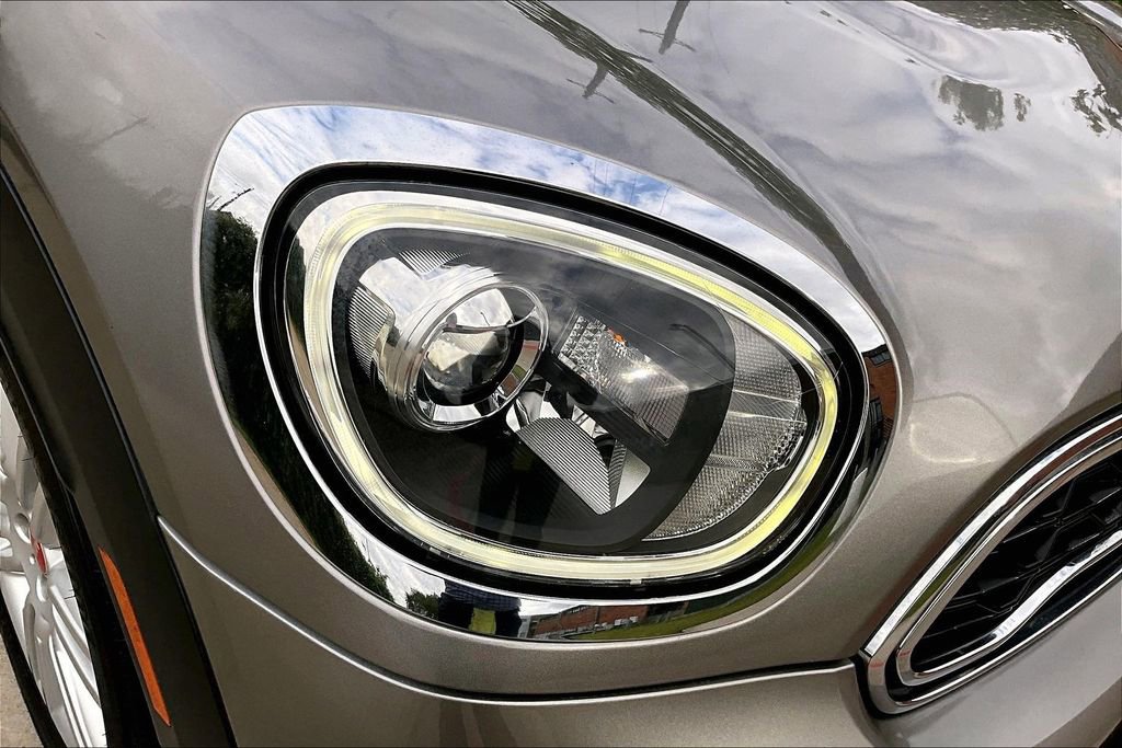 Used 2020 MINI Cooper Countryman S w/ Convenience Package FWD image 39