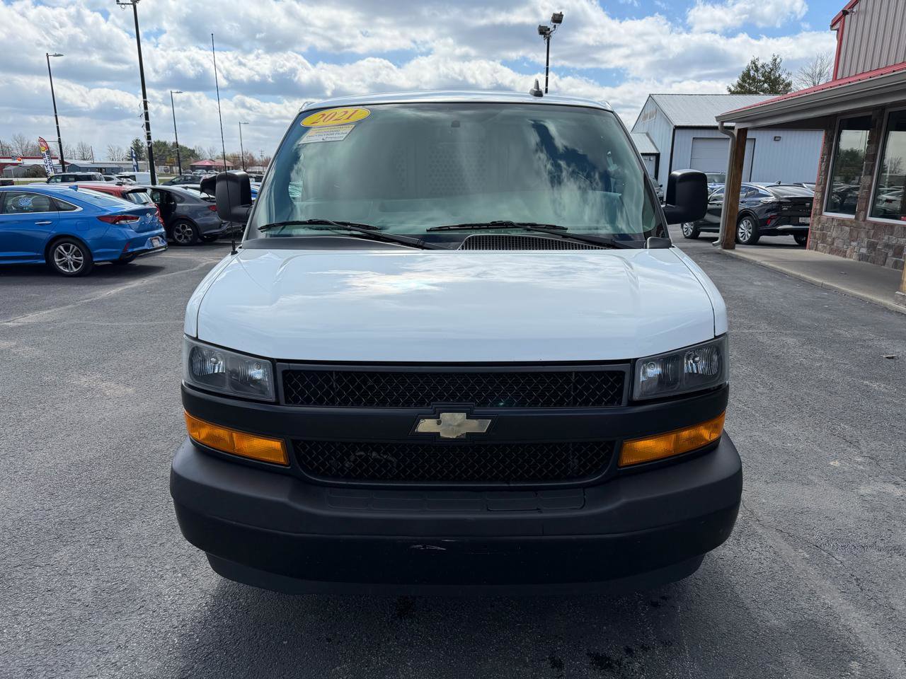 Used 2021 Chevrolet Express 2500 w/ Communications Package image 11