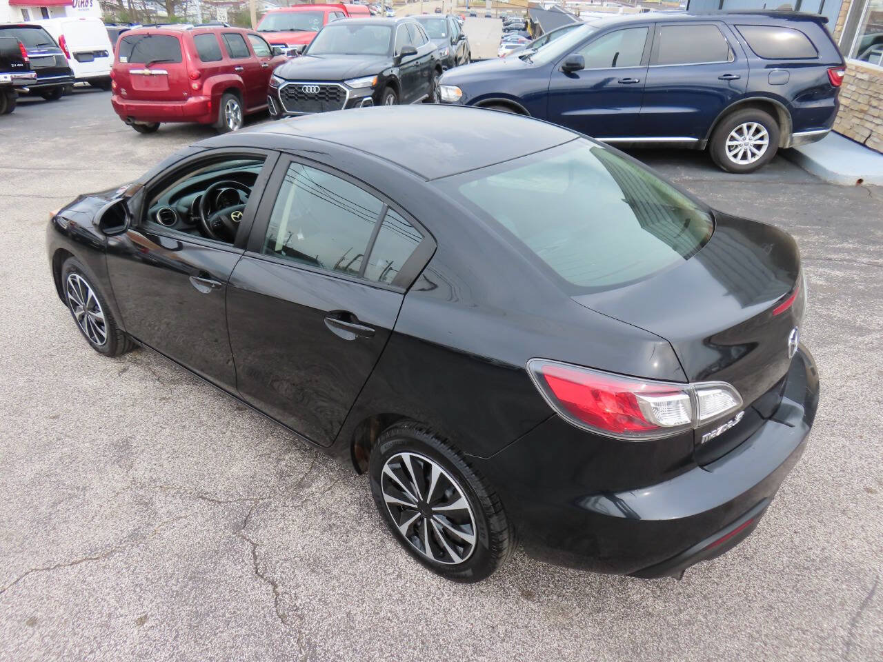 Used 2011 MAZDA MAZDA3 i Sport FWD image 26