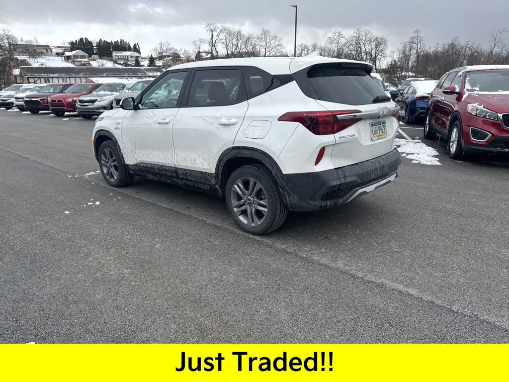 Certified 2023 Kia Seltos LX image 5