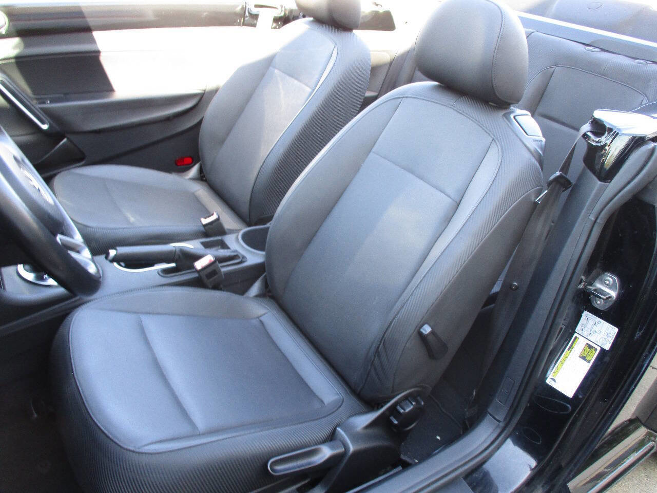 Used 2013 Volkswagen Beetle 2.5 FWD image 57