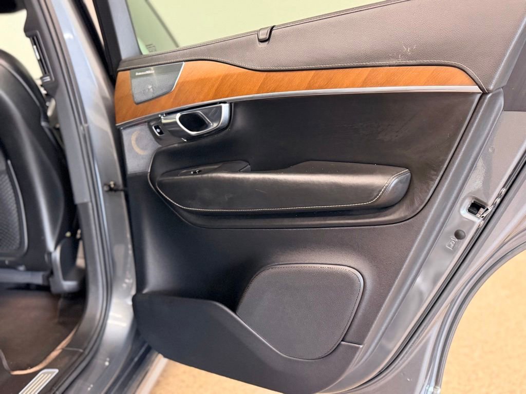Used 2018 Volvo XC90 T6 Inscription w/ Convenience Package AWD/4WD image 24