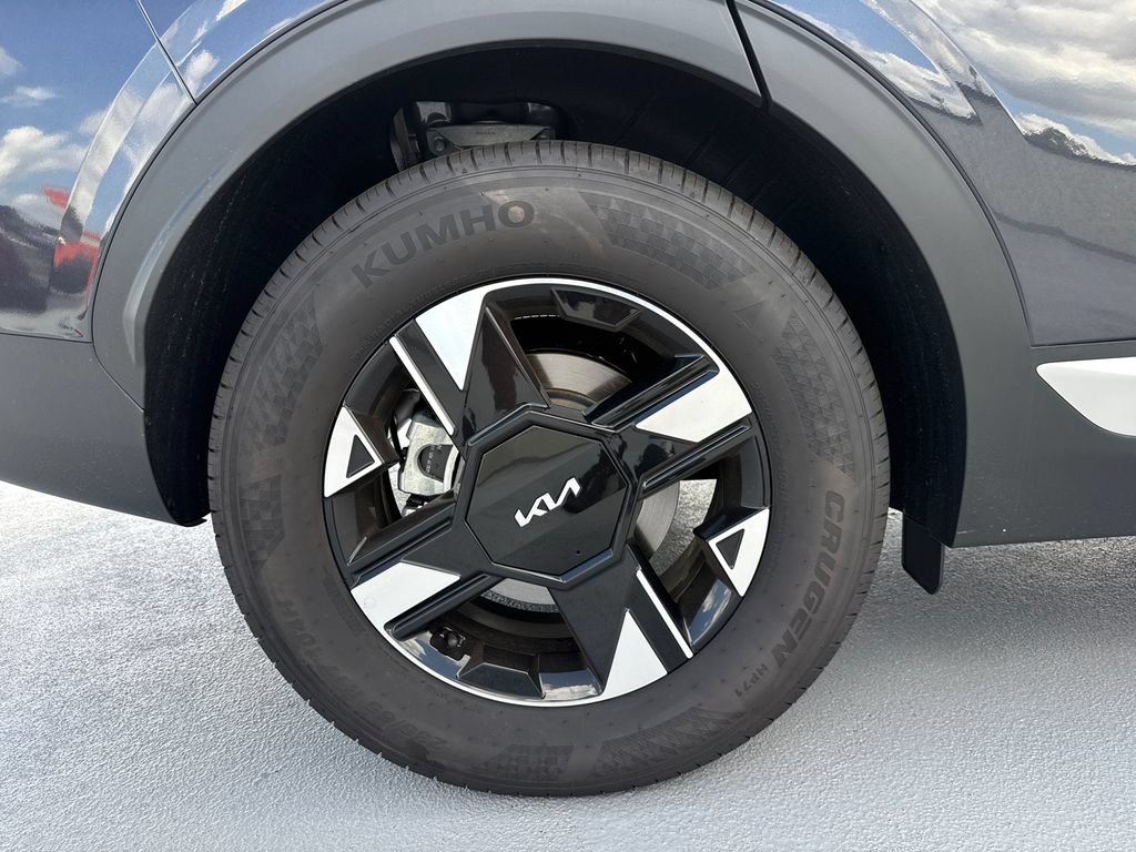 Used 2026 Kia Sportage LX w/ LX Convenience Package FWD image 17