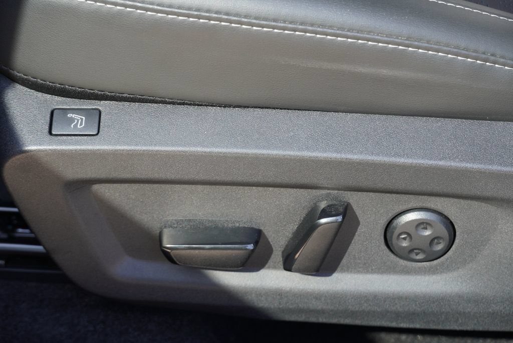 Used 2025 Nissan Murano Platinum w/ Cargo Package AWD/4WD image 23