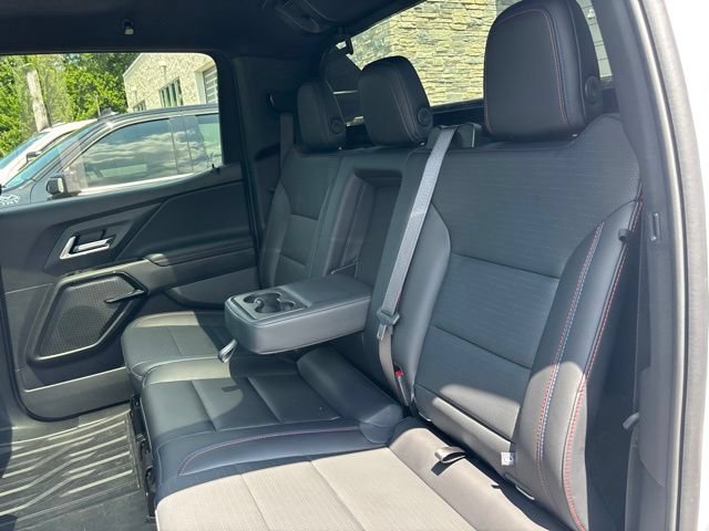 Certified 2025 Chevrolet Silverado EV RST AWD/4WD image 23