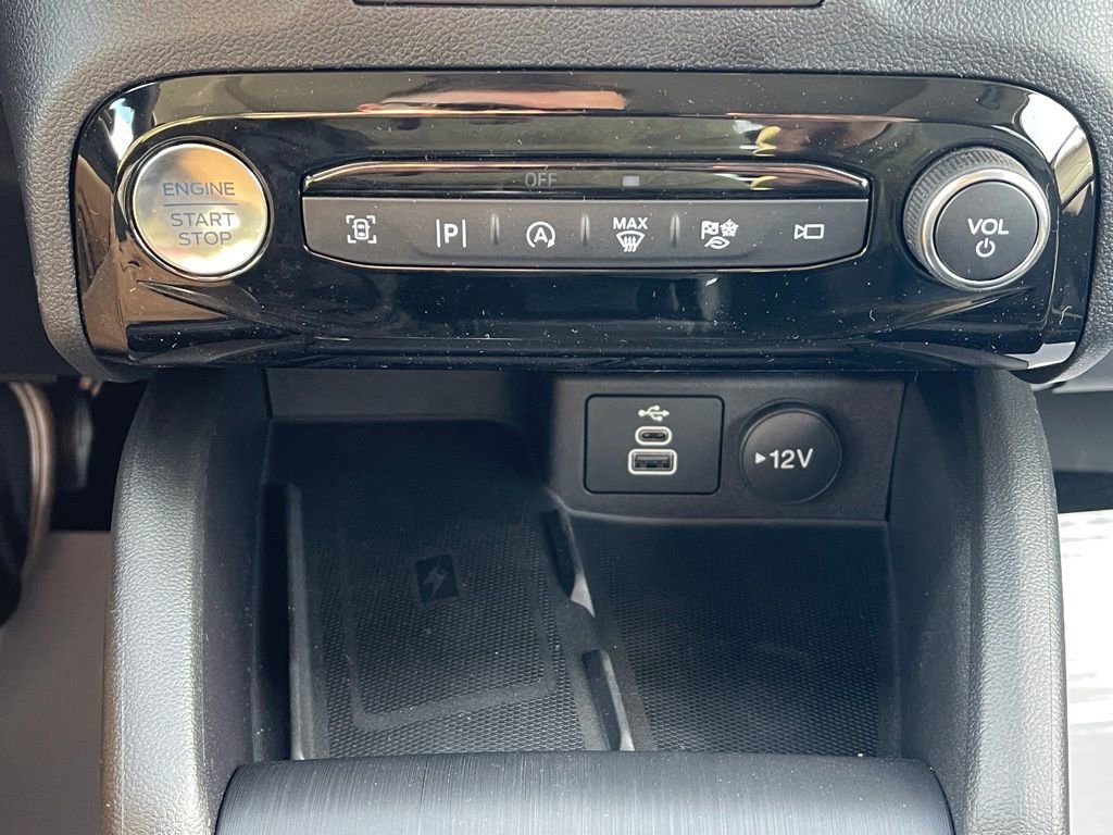 New 2026 Ford Escape Platinum w/ Premium Technology Package image 12