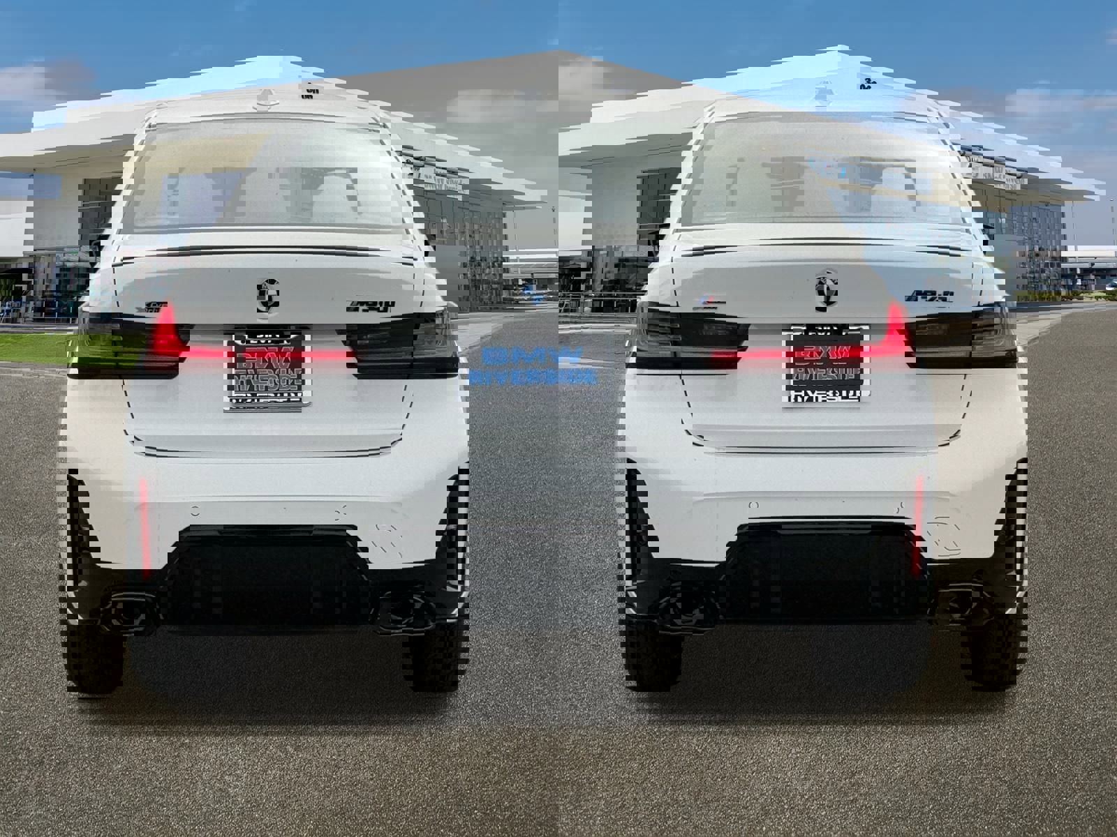 New 2026 BMW M340i xDrive image 9