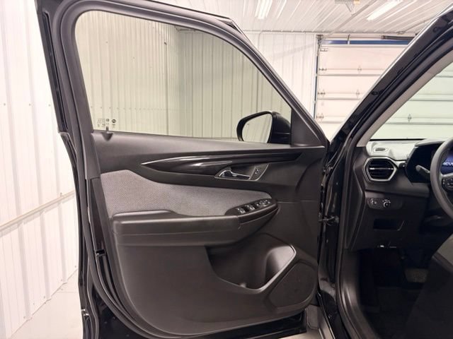 Used 2024 Chevrolet TrailBlazer LS w/ LS Convenience Package AWD/4WD image 14