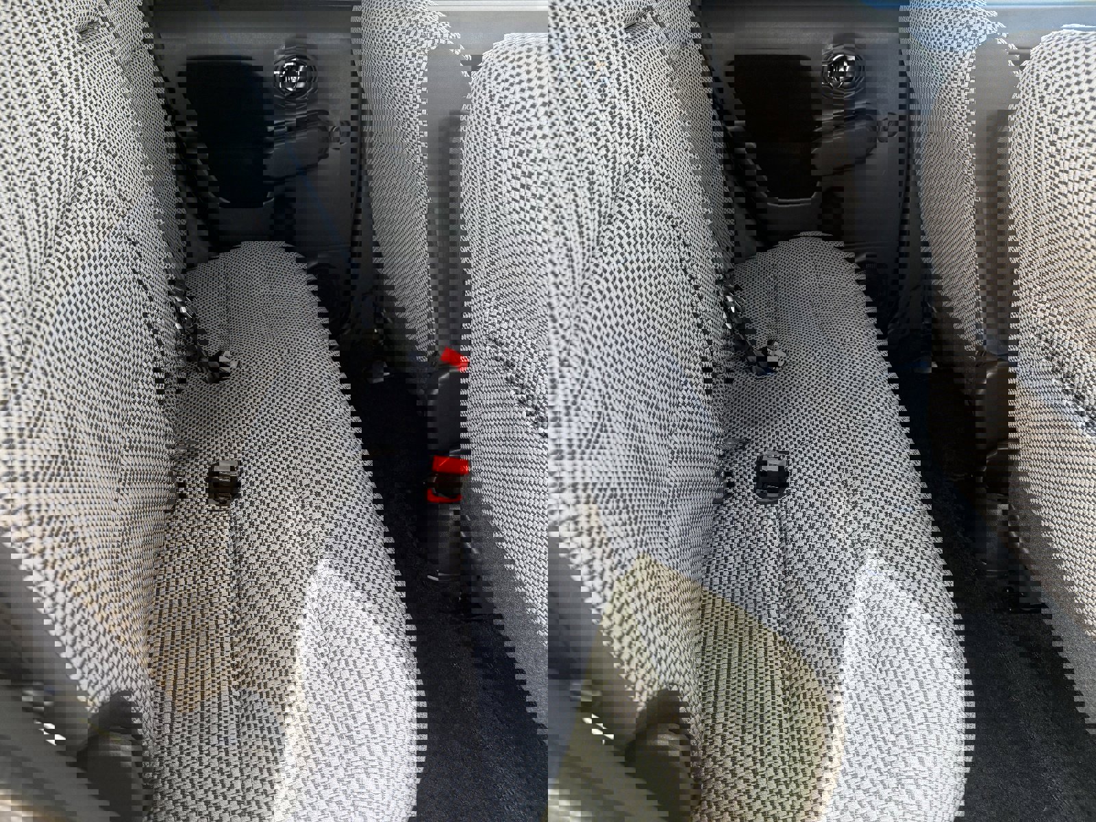 Used 2010 Nissan Cube 1.8 S Krom Edition w/ Interior Designer Pkg image 14