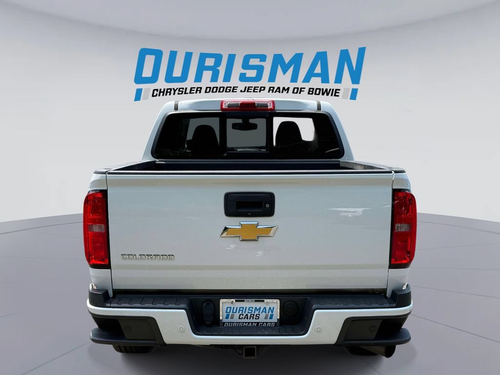 Used 2019 Chevrolet Colorado Z71 AWD/4WD image 3