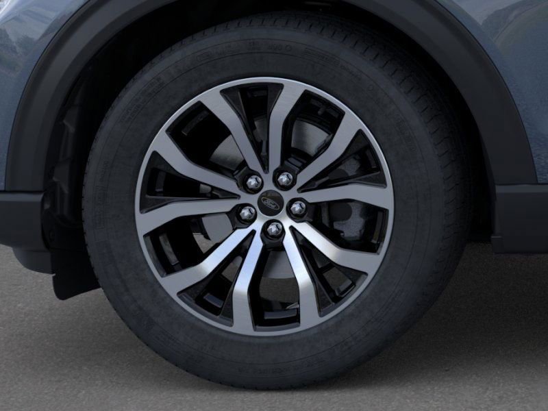 Used 2025 Ford Explorer ST-Line image 19