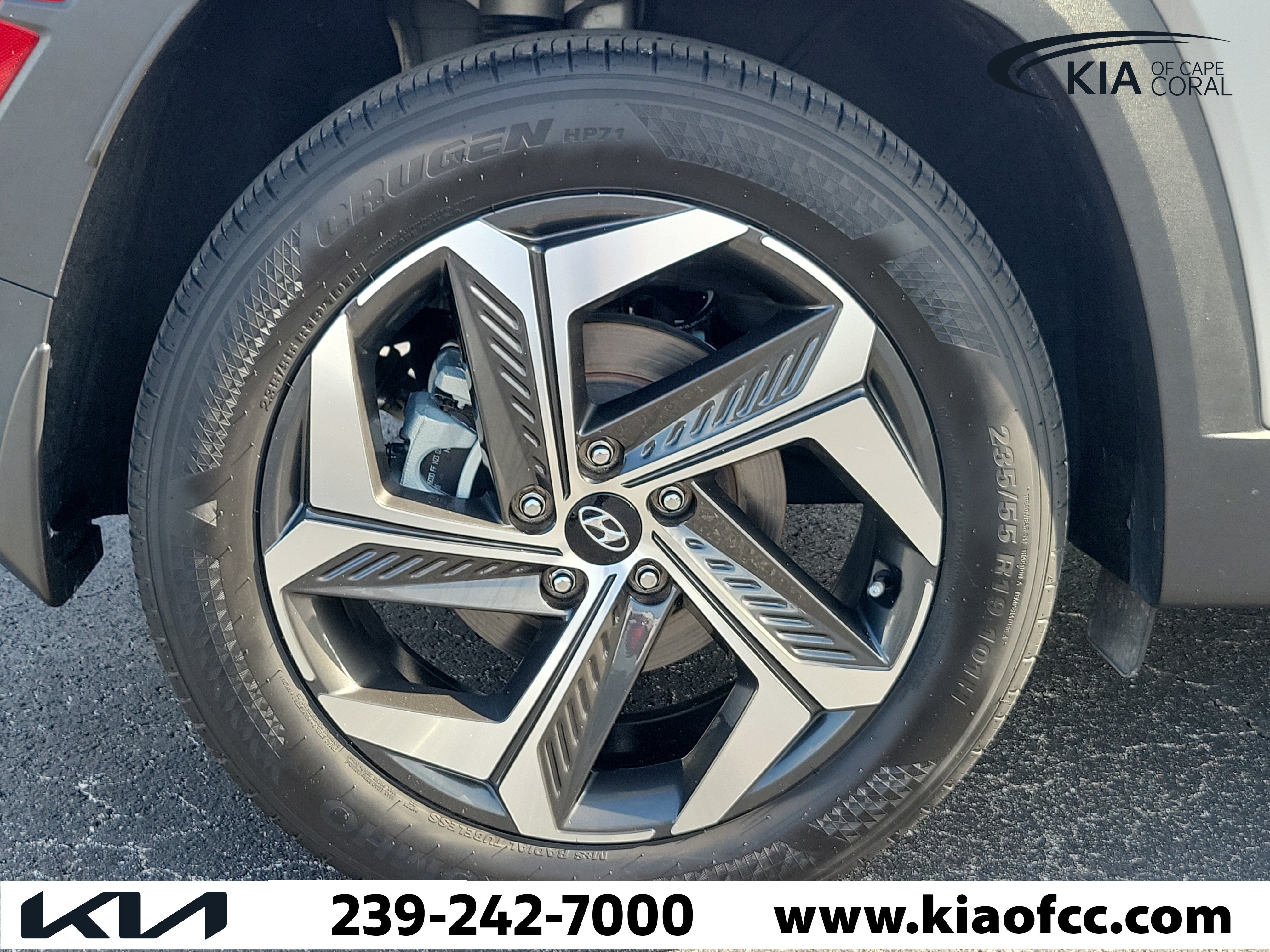 Used 2024 Hyundai Tucson Limited FWD image 9