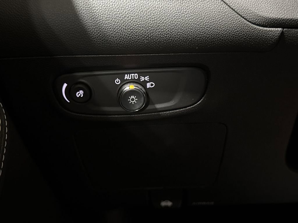 New 2026 Buick Encore GX Preferred image 18