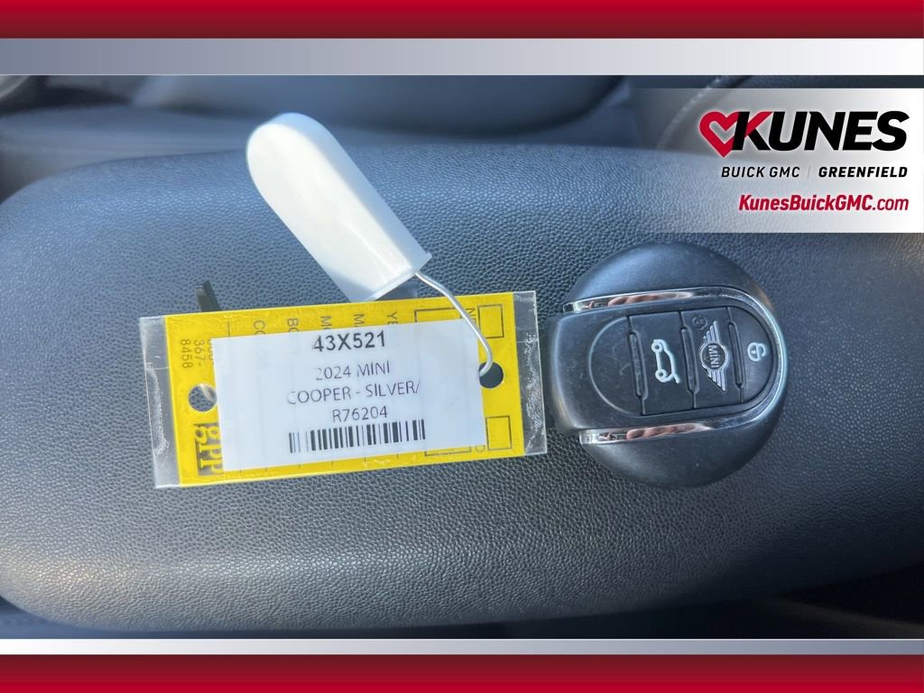 Used 2024 MINI Cooper S FWD image 39