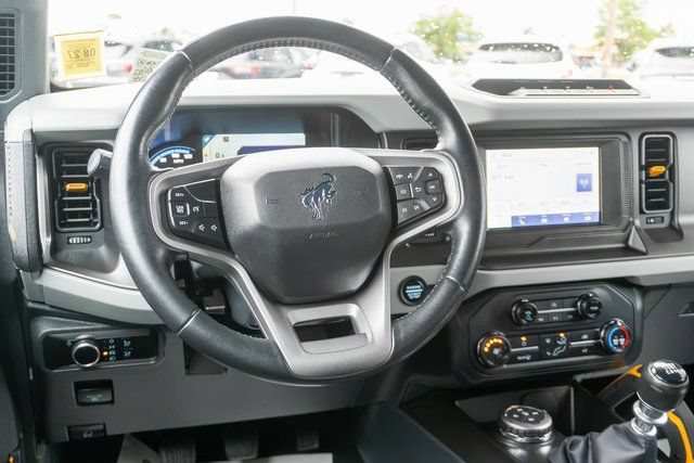 Used 2023 Ford Bronco Badlands AWD/4WD image 13