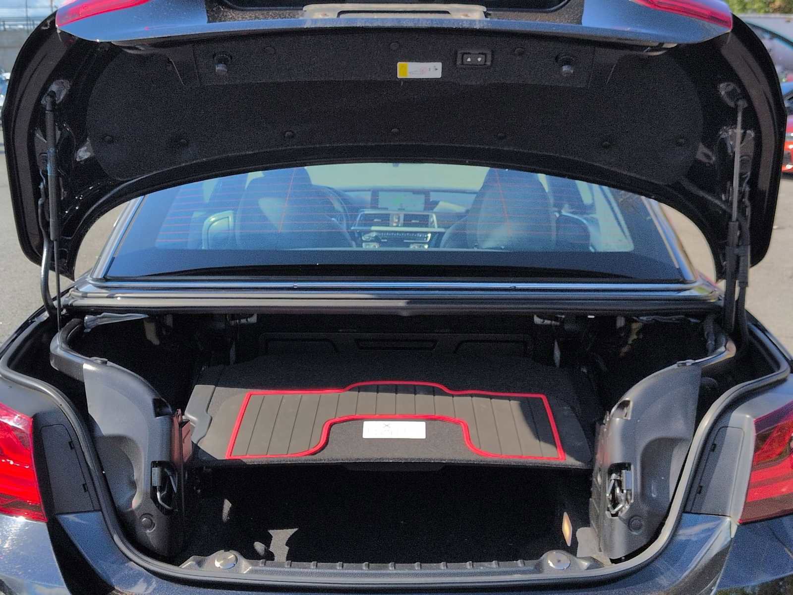 Used 2020 BMW 430i Convertible w/ Convenience Package image 36