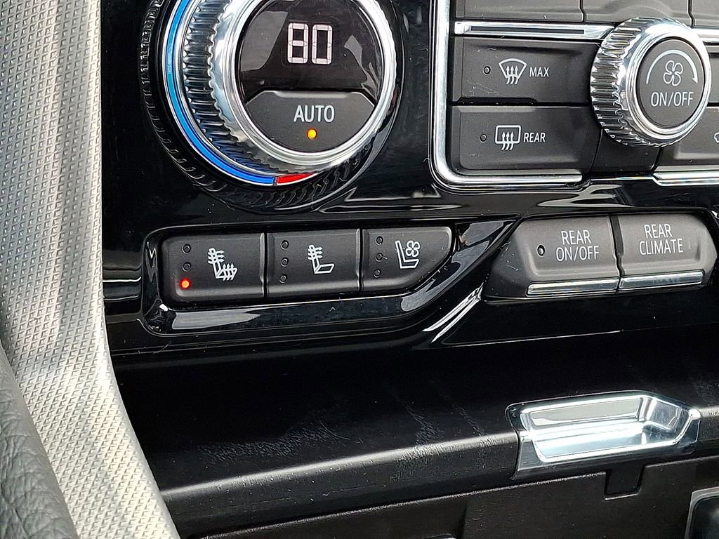 Used 2022 GMC Yukon Denali image 24