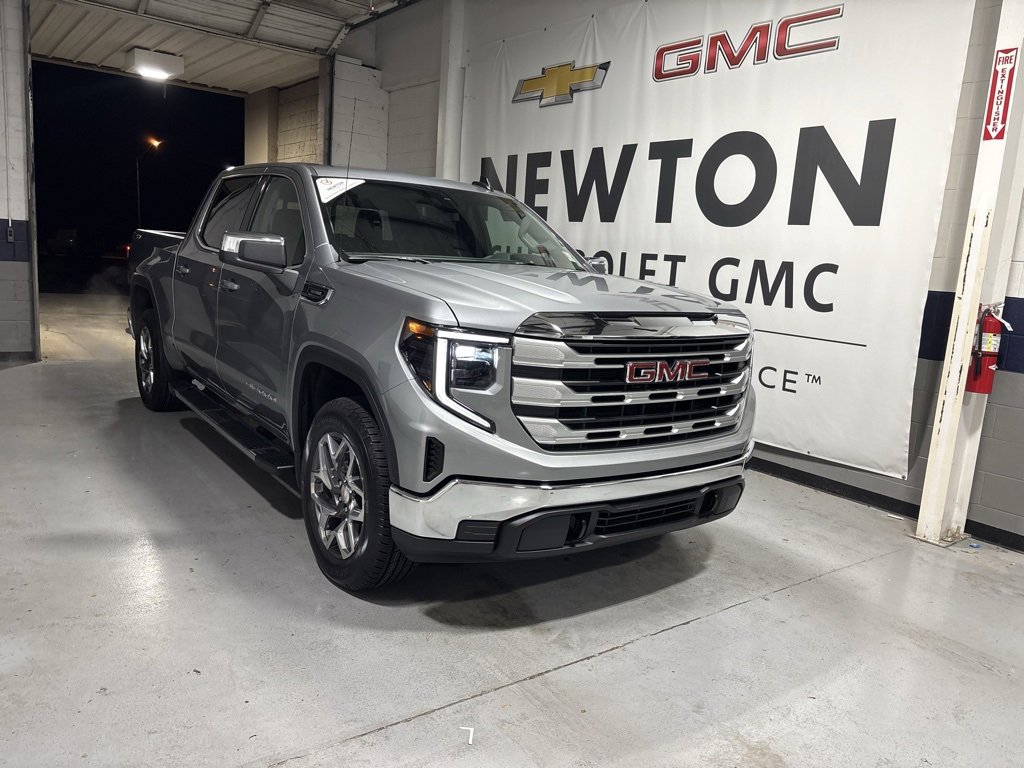 New 2026 GMC Sierra 1500 SLE w/ Preferred Package image 2