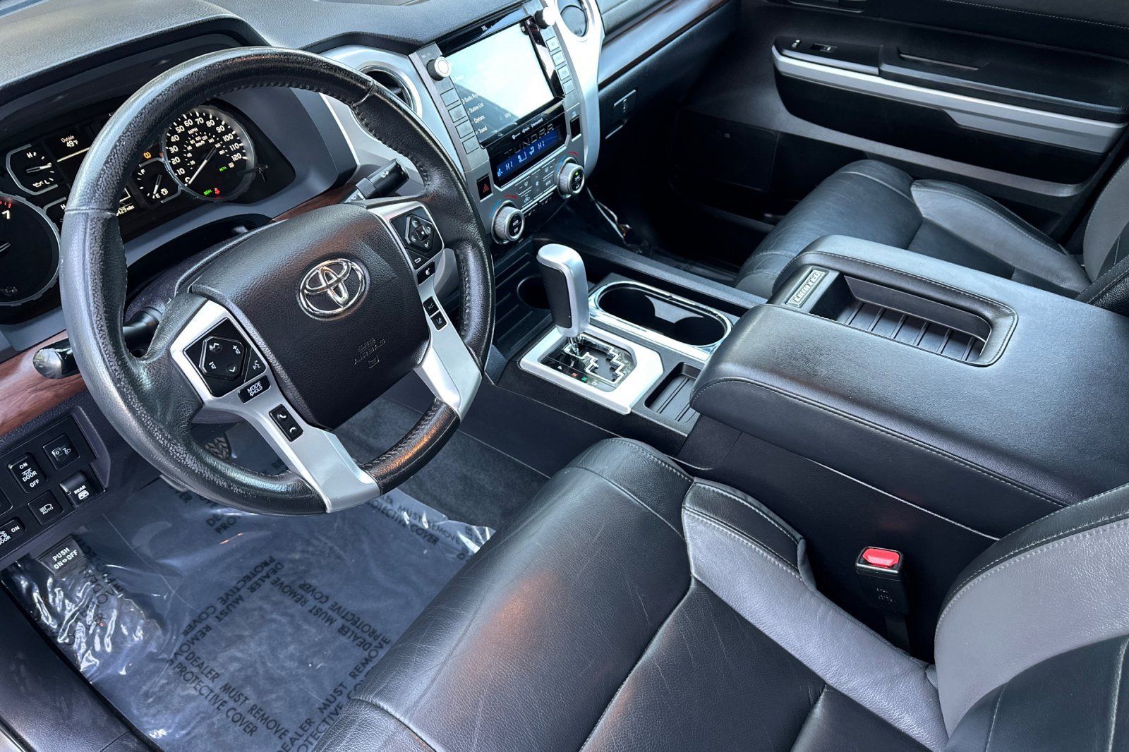 Used 2021 Toyota Tundra Limited w/ Limited Premium Package image 9