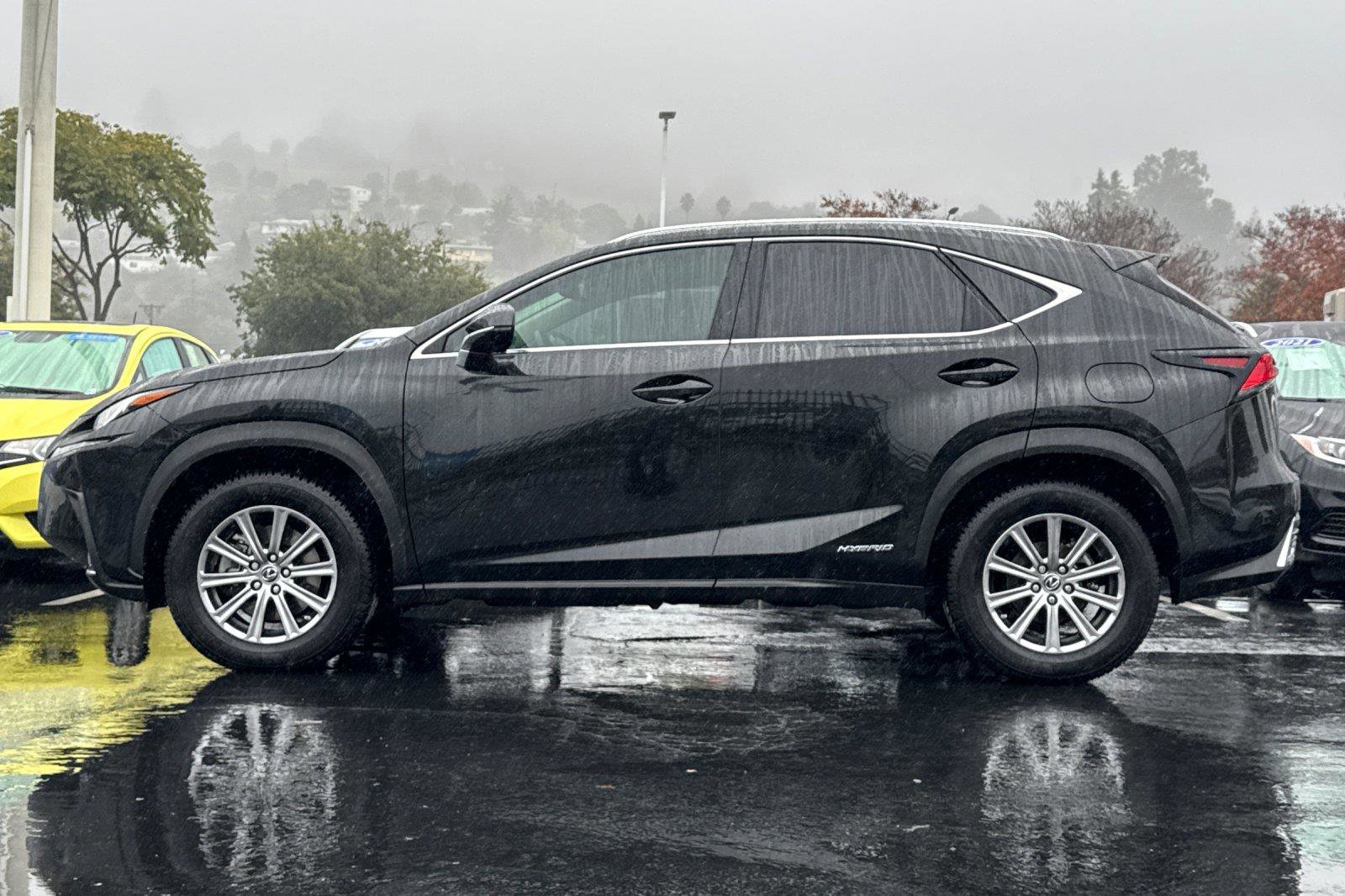 Used 2019 Lexus NX 300h AWD image 6