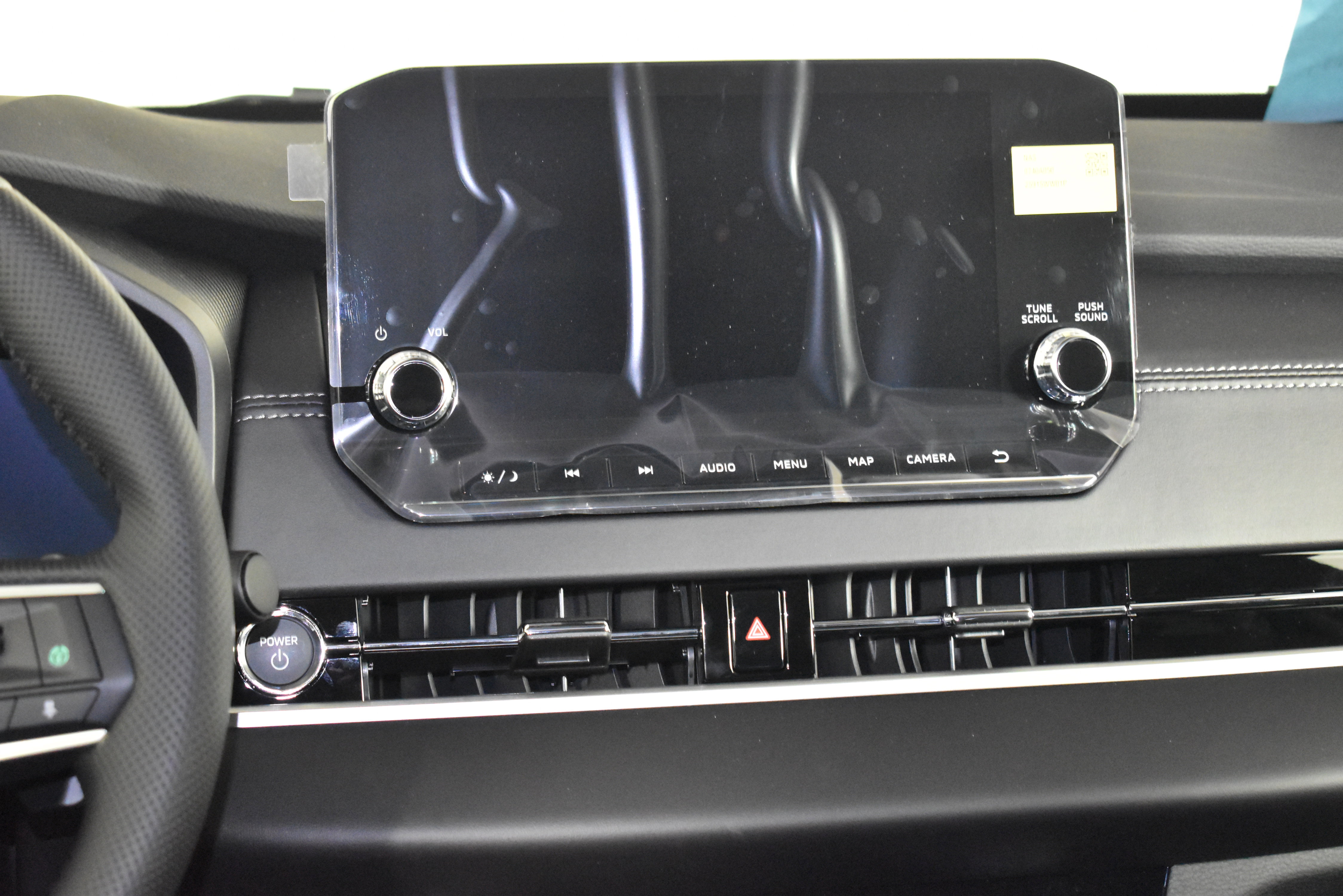 Used 2025 Mitsubishi Outlander SE image 12