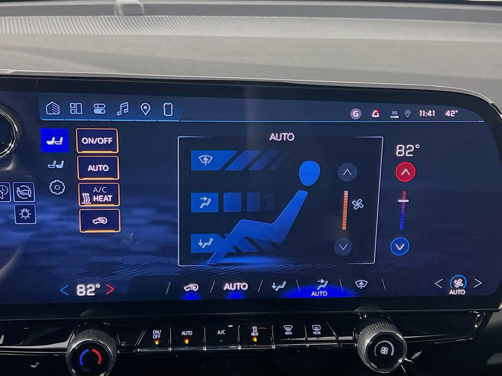 New 2026 Chevrolet Blazer EV LT AWD/4WD image 16