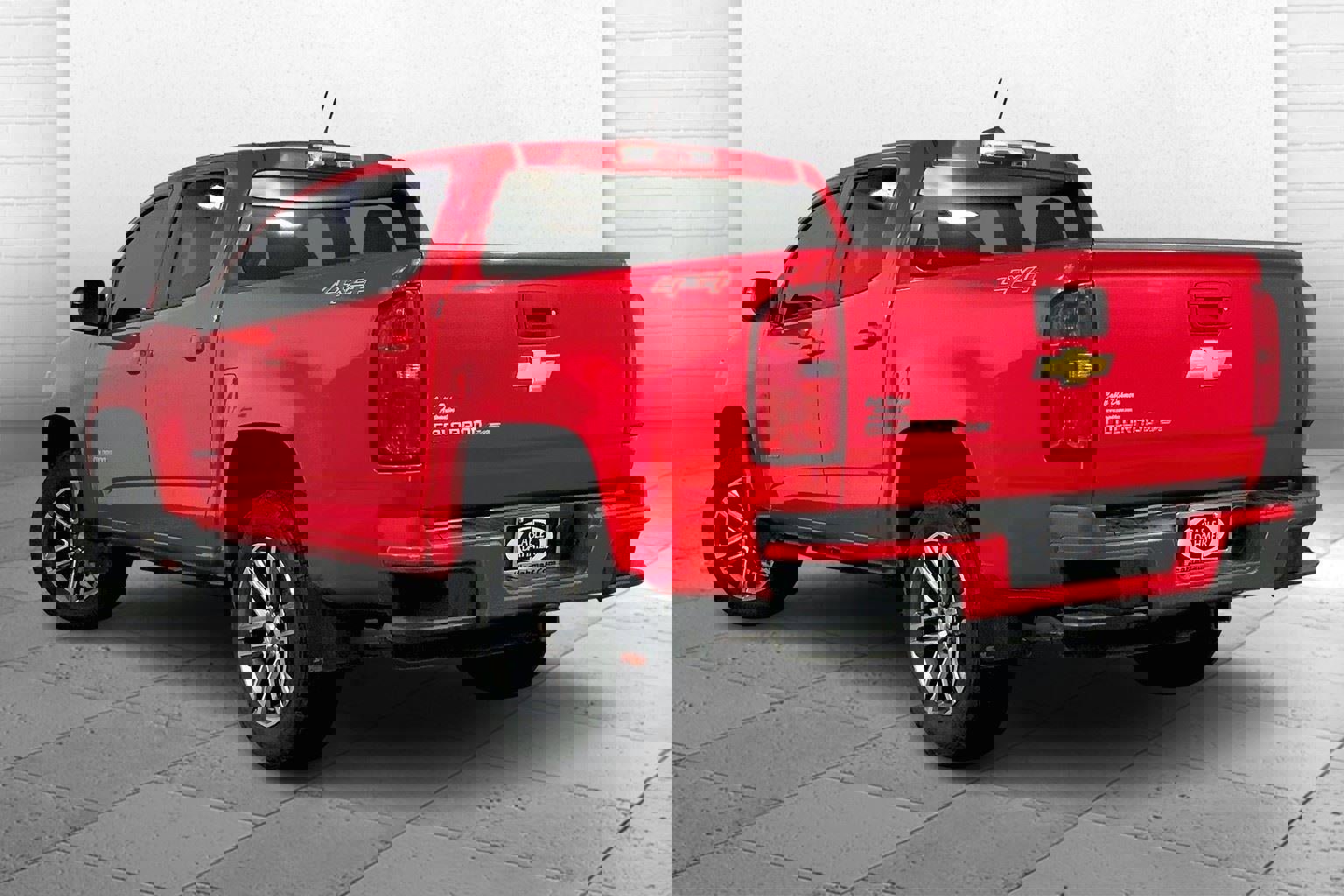 Used 2019 Chevrolet Colorado W/T w/ Custom Special Edition image 11