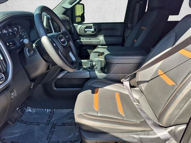 Used 2023 GMC Sierra 2500 AT4 w/ AT4 Preferred Package AWD/4WD image 16