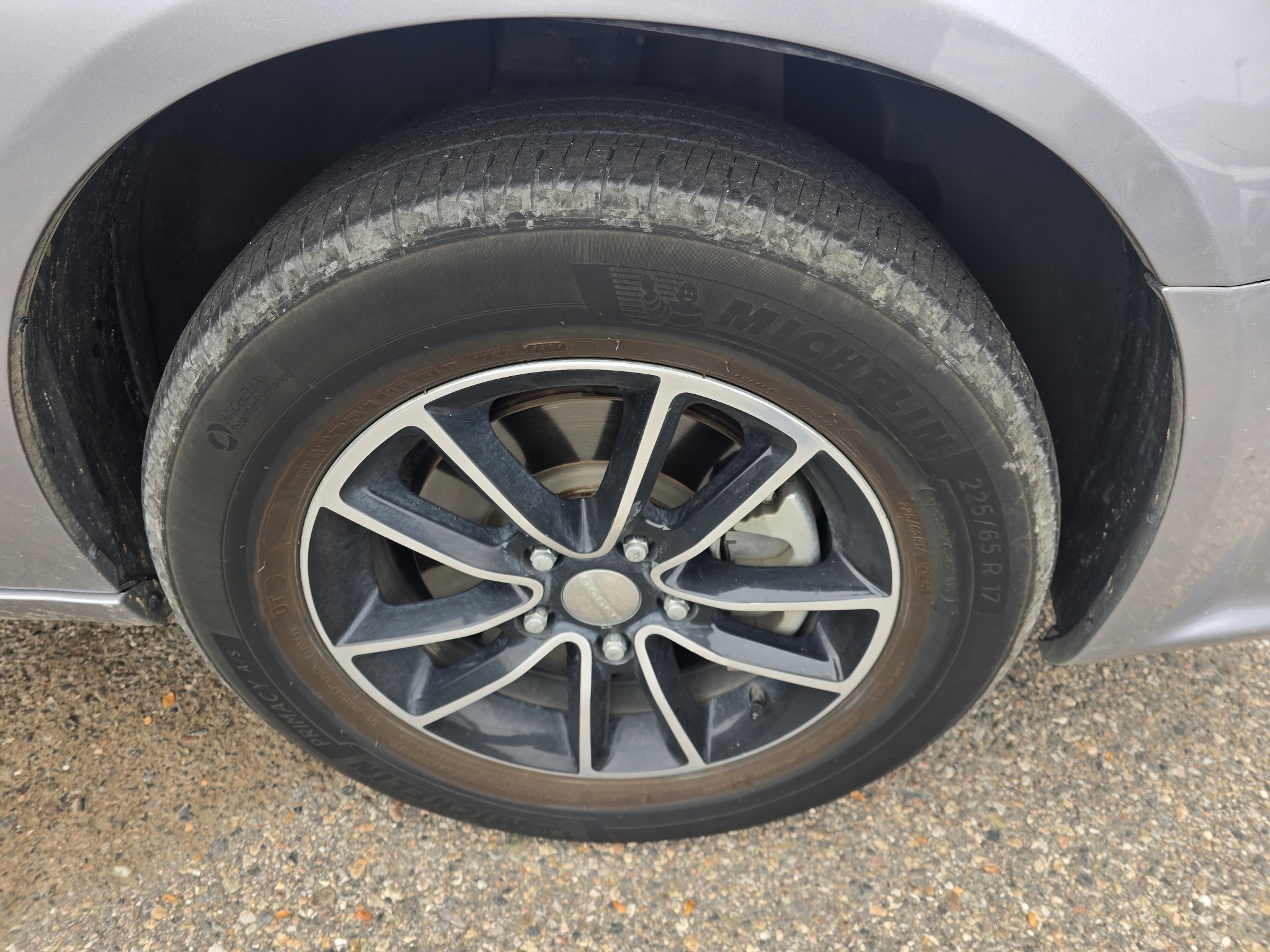 Used 2018 Dodge Grand Caravan SE FWD image 20