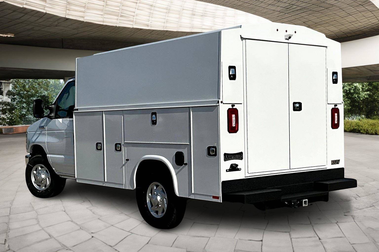 New 2025 Ford E-350 and Econoline 350 Super Duty w/ Power Equipment Group RWD image 3