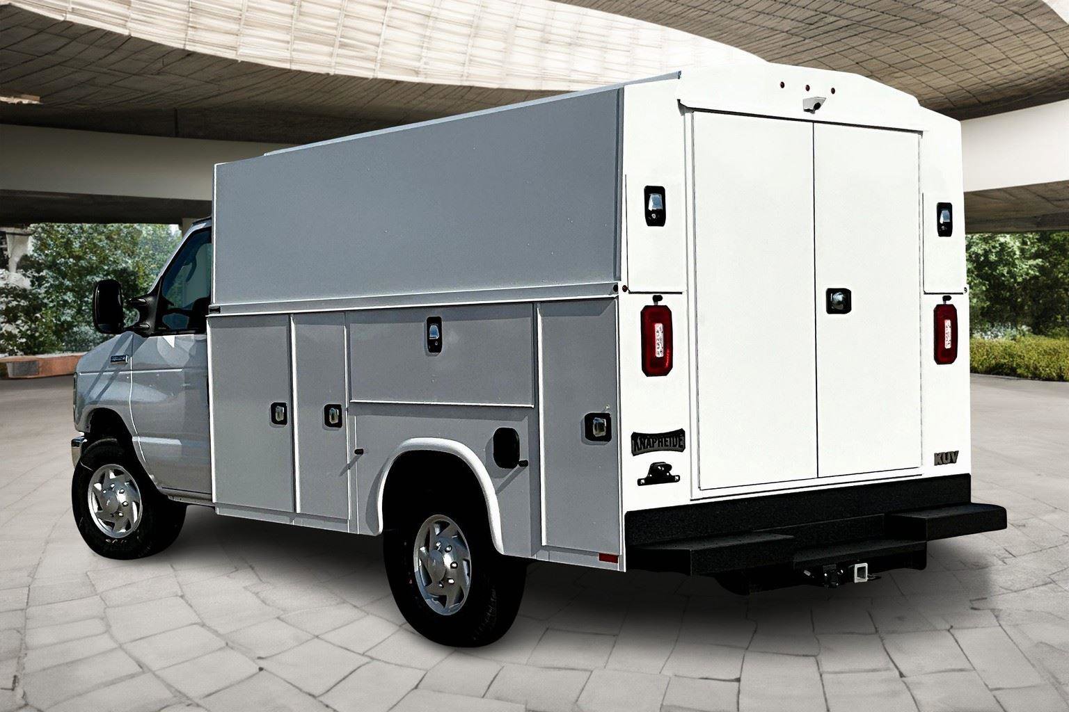 New 2025 Ford E-350 and Econoline 350 Super Duty w/ Power Equipment Group RWD image 3