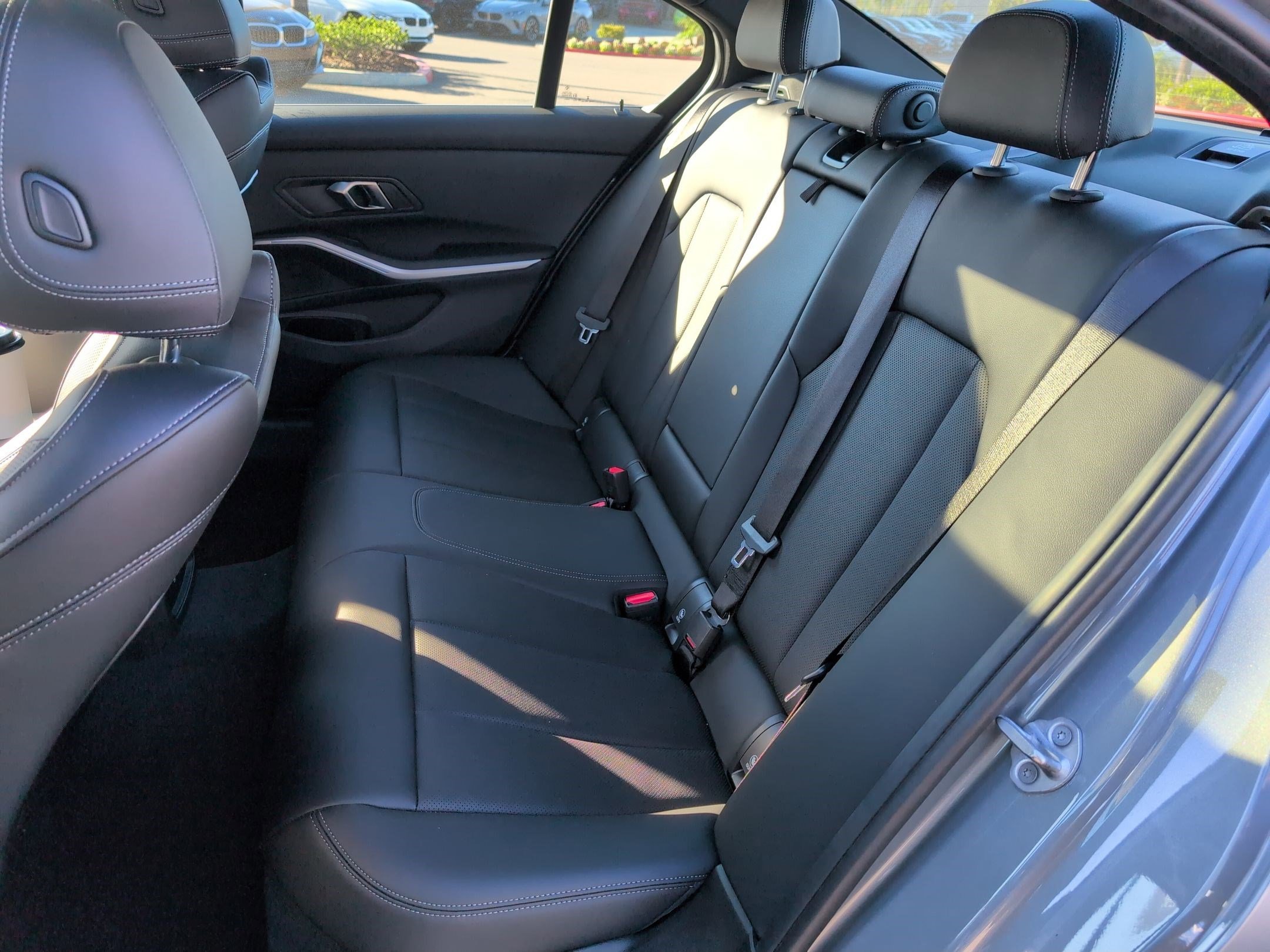 Certified 2024 BMW 330i Sedan w/ Premium Package image 29