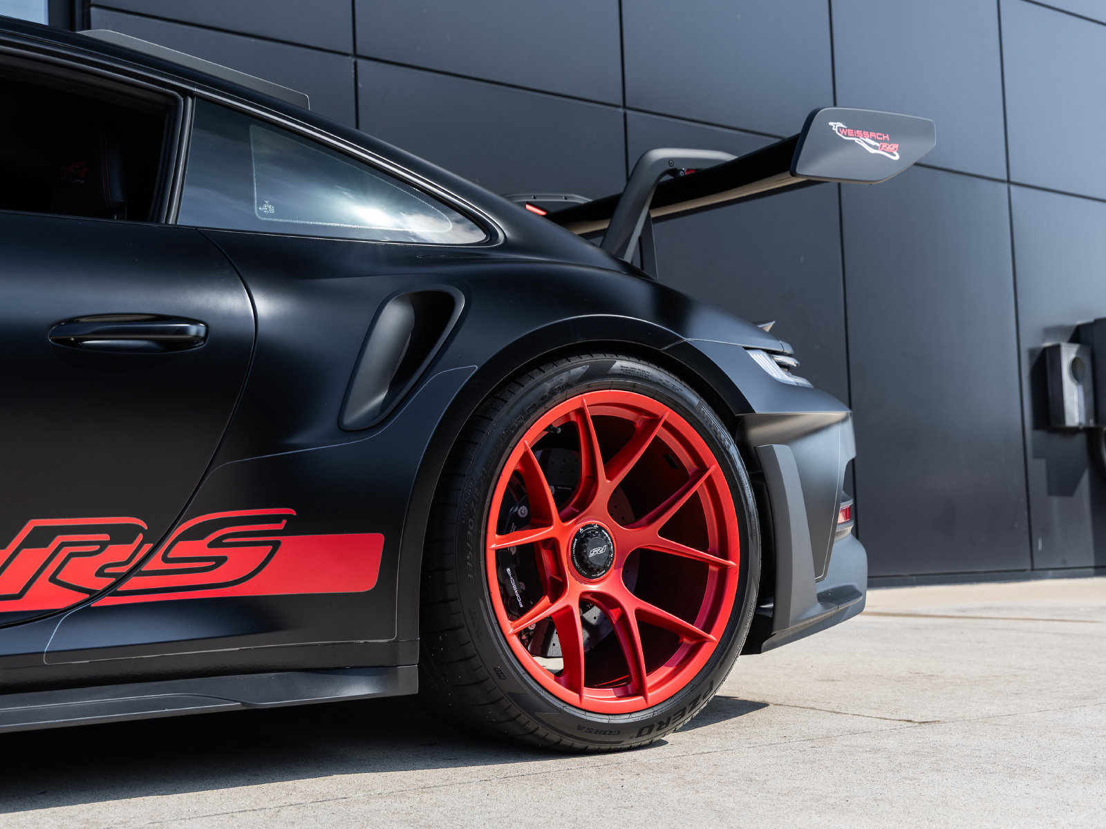 Certified 2025 Porsche 911 GT3 RS RWD image 23