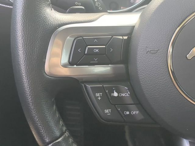 Used 2016 Ford Mustang Coupe RWD image 24